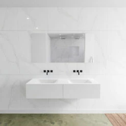 Zaro Lagom Volledig Naadloos Solid Surface Onderkast 150cm Mat Wit Met 2 Lades Push Tot Open. Compleet Met Solid Surface Wastafel Met 0 Kraangat(en)